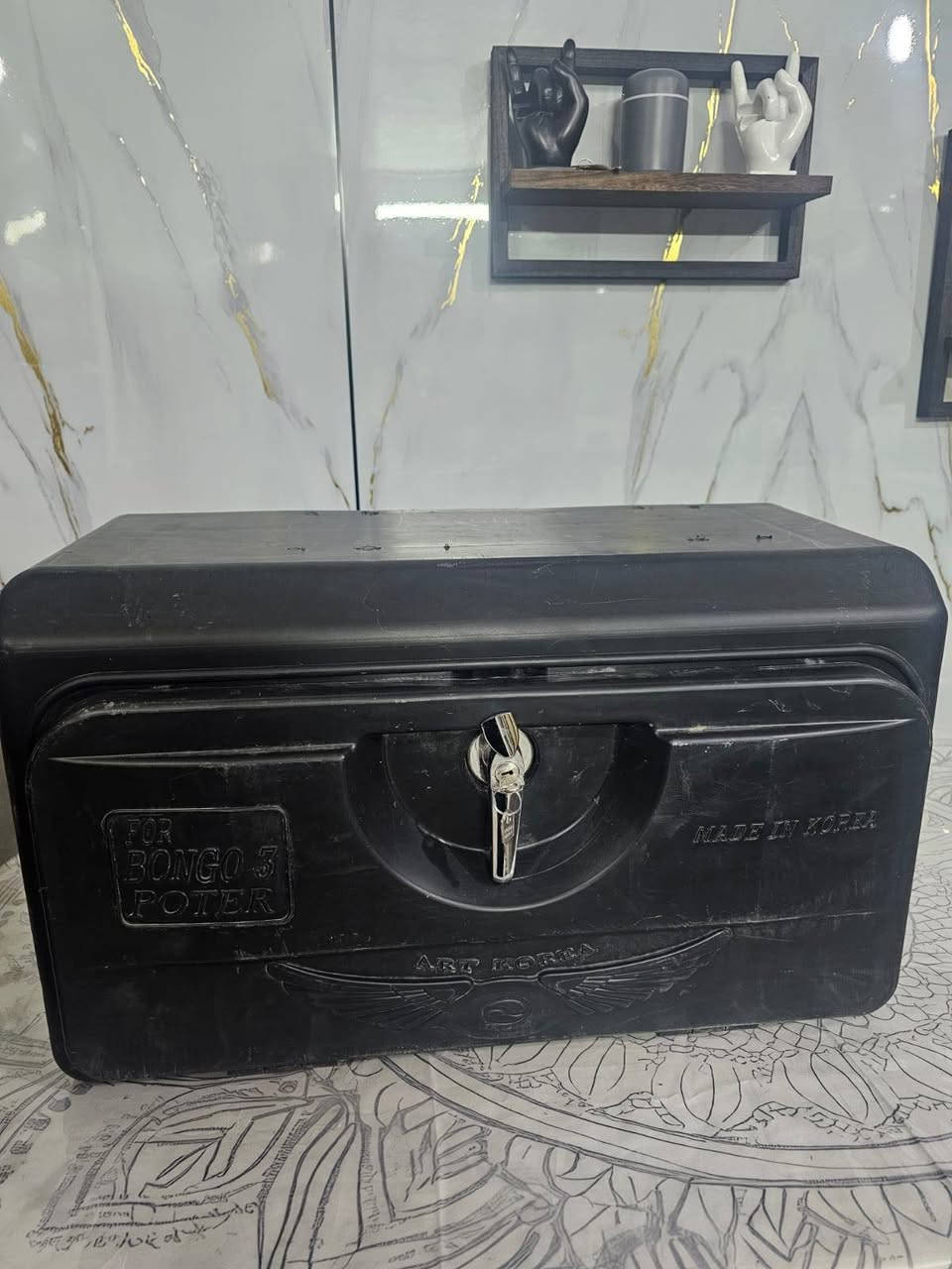 سلام عليكم صناديق عدد ٢ مال هينو كنتو البيع هنا ول قواعد مالتهه موجود حي الجهاد *********** ابو احمد الصغير ٥٠ الف الكبير نهايته ٧٥
