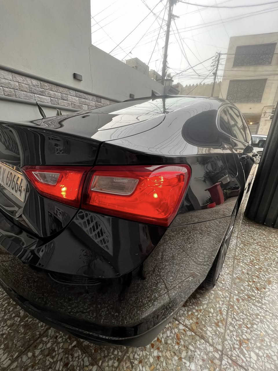 للبيع ماليبو 23 مرقمه وجاهزة بجم كبس خلفي كبس وبدون ايرباك حادث خفيف جداً رافق صور الحادث السيارة جديدة على وضع الشركة مستوردهة من COPART ما مفتوح برغي بالمكينه او البجم
مواصفات LS تشغيل عن بعد رادار امامي بصمات تشغيل وأبواب وجنطة وسايد بريك / شاشة ANDROID AUTO CAR PLAY كامرة دوارة نظام توقف ذاتي تحديد مسار منافذ USP/12V/TIP حساسات اطارات فول تحكمات بالاستيرن جهتين مع حاكية مبدل بيهة بابين و3 قطع مصبوغة سنويه لل 2030 لون اسود غير محدد
العداد 19 الف ميل  
وياله premier 19 وتخم  تايرات جديدة مع ستكرات ضوئية ليلية قويه جداً 
فلتر هواء من شركة K&N ضمان مدى الحياة  
دهن السيارة PENNZOIL وبانزينهة فقط محسن ومرات سوبر 
رقم الشاصي / 1G1ZB5ST7PF215087
السعر عل خاص او واتساب / *********** / بغداد حي الاعلام
