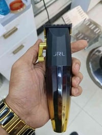 للبيع مكينة جي ار استعمال قليل السعر 120 الف 07706997333