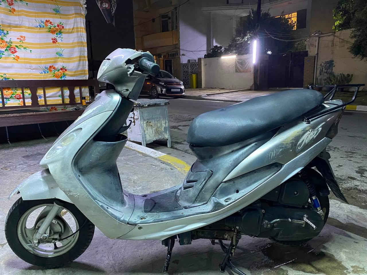 سلام عليكم دراجه ماكس منغولي كهربائيات شغاله مابيه اي نقص دراجه مختمه سعر 350وبيها مجال المكان الطوبجي مقابيل مديريه المرور الاستفسار ***********
