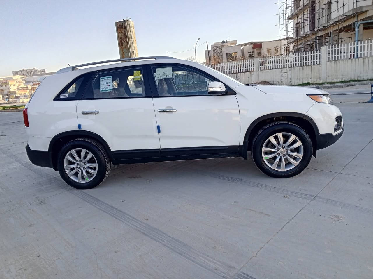 السلام عليكم للبيع كيا سورنتو2013خليجي كفاله عامه لابارد ولا صبغ حتى دعاميات بلاديه جديده لوك ماشيه 90الف حقيقي وعل ايد وحده من لشركه مواصفات فول عدا لبانوراما بصمه ابواب وتشغيل يدات نيكل امرايات شفط حساس خلفي دواخل ليدات ويل كروم داخل بيجي تحكمات ستيرن بلوتوث لايت زنون داخل صاج تبريد لمس منفصل مواصفاته كلش حلوه 7راكب 3قطع تبريد محرك 2400دوش كير محرك تبريد كله بشرط مامفتوح عل وضع لشركه صدر امامي خلفي جديد تخم تايرات جديد  كتلوكات سبير عدا كله بلاد بصمات ثنين شركه سيرفس عام مسويله اي نقص مابيه بشرط هايدروليك دهن فلاتر كله جديد  تراي زيرو سياره جديده بمعنى لكلمه واحله من لصور حيل هزه سنويه ارقام كله جديد لل2029بسمي تحويل بنفس ليوم مكان السياره ب #السليمانيه السعر ب157وبيه مجال بسيط الشراي يخابر ***********
