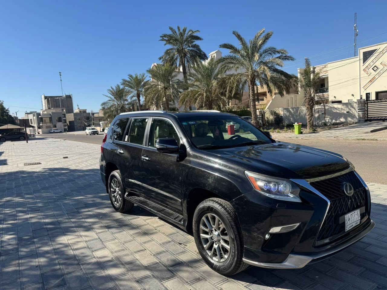 لكزز برادو  gxr 460 للبيع  موديل ٢٠١٢ اسود محدث فقط دعاميه اماميه الى ٢٠٢٠ مواصفات معروفه  المكان بغداد حي الجامعه السعر المطلوب ٢٨ الف دولار رقم ويت ساب   ***********
