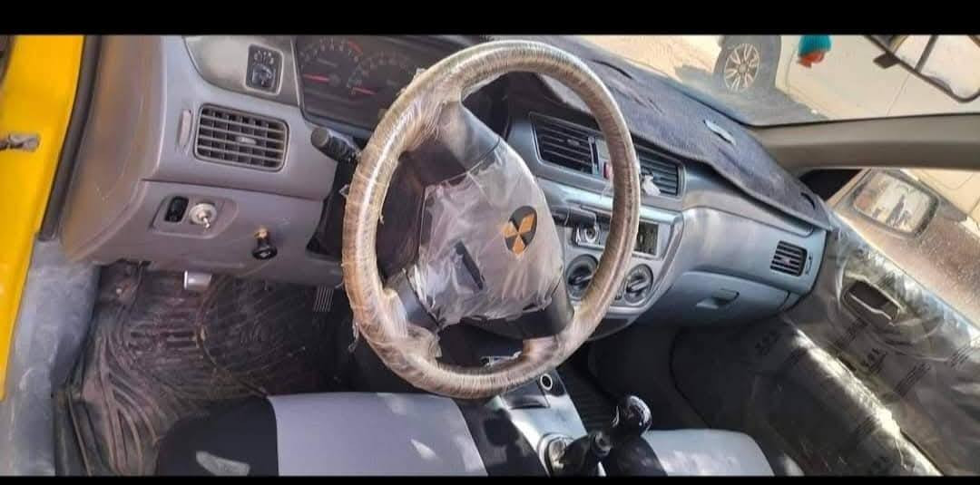 لانسەر مۆدێل 2010 مەکینە گەورە 20 شتێکی جوان و پاک بەشەرتی فیتەر ،سارد و گەرمی ئیش ئەکات تەبرید بەس غازی تیانیە قەترە بۆیاخ و مەعجونی پێوە نیە  تەنها هیلالەکانی نەبێ بۆ غیاس دەر کراوە ،سەدری لۆکە پێش و پاشی چوار تایەیی لۆکی لەژێرە بەشەرتی حاسیبە و ئەوالیات ڕەقەم ئەڵمانیە نرخی 39 گەڵا و مەعامەلە لەکەلارم گۆڕینەوەش ئەکەم بە ئۆپترا و نیسان سەنی و نیسان تیدا  *********** كالار, السليمانية
