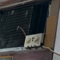 مكيف ٢ طن • شغال • كربلاء الكفيل