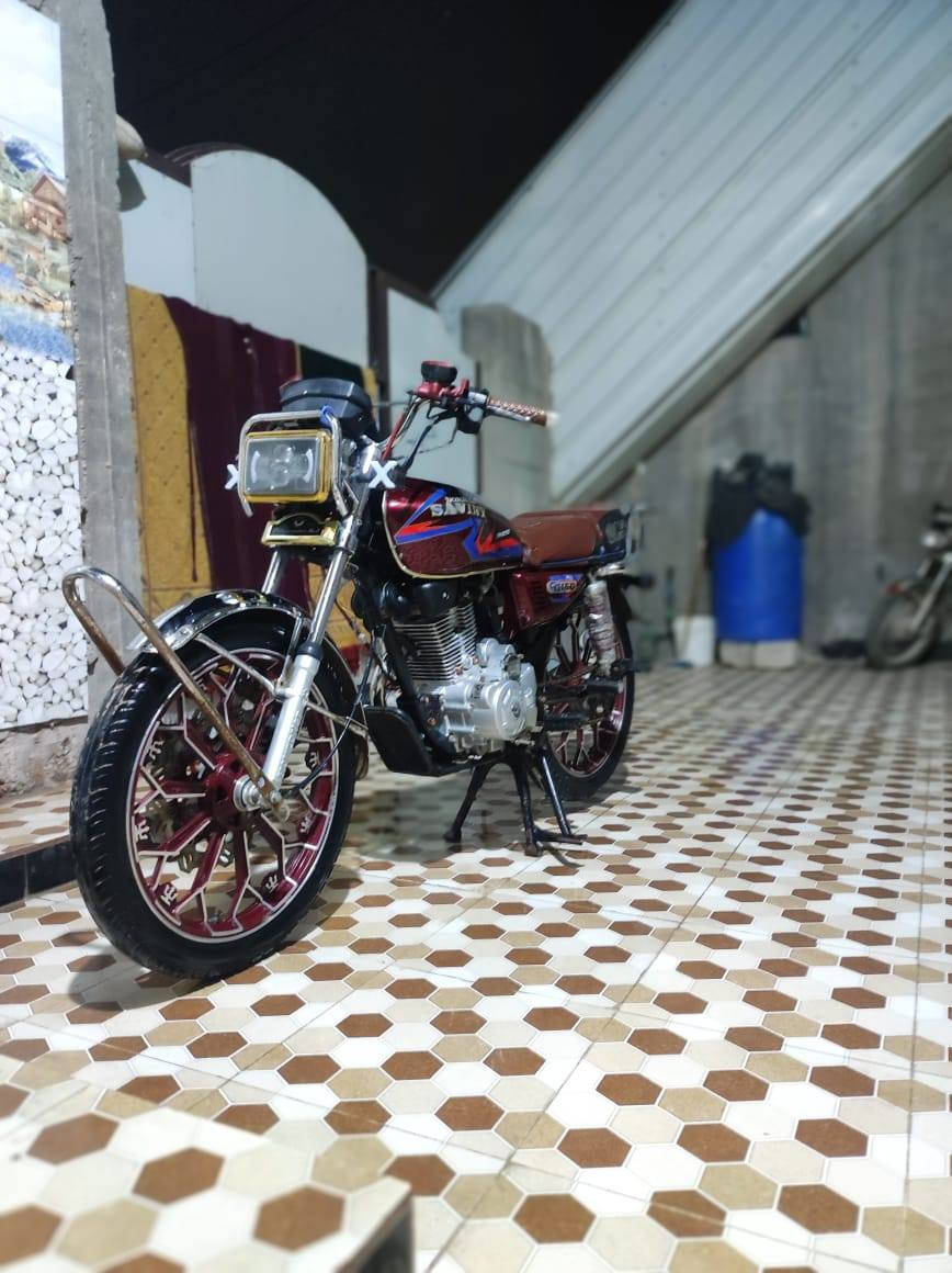 السلام عليكم للبيع دراجه
النوع سيفان 
موديل 2024
تشغيل عن بعد
بصمه
جهاز انذار
بريك عنبار
اوراق موجوده بس البارحه وكع عليهن مطر بس رقم الشاصي امبين العنوان بابل الحلة شارع ٤٠ شارع ابو خمره ***********
