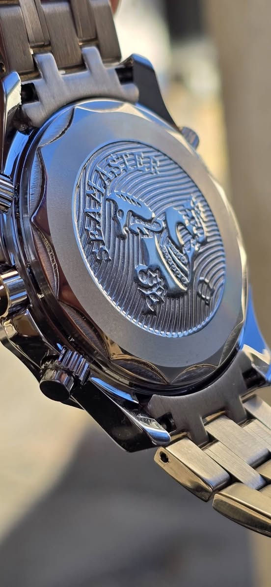 اوميكا سياماستر
مينه امواج البحر سويس ميد 
سناتر شغاله قطعه مال امزون 
تحفه فنيه 
اميال اورقام لامينوس 
رنك سيراميك دوار 
مكينه ياباني 
معدن ستانلس ستيل طلاء كولد 
ضد الماء 
السعر ٤٥ الف على اول تم 
للحجز ارفاق صوره الساعه


**إذا كنت صاحب هذا الإعلان وتريد حذفه لأي سبب، رجاءا أرسل رسالة إلى الدعم الفني**