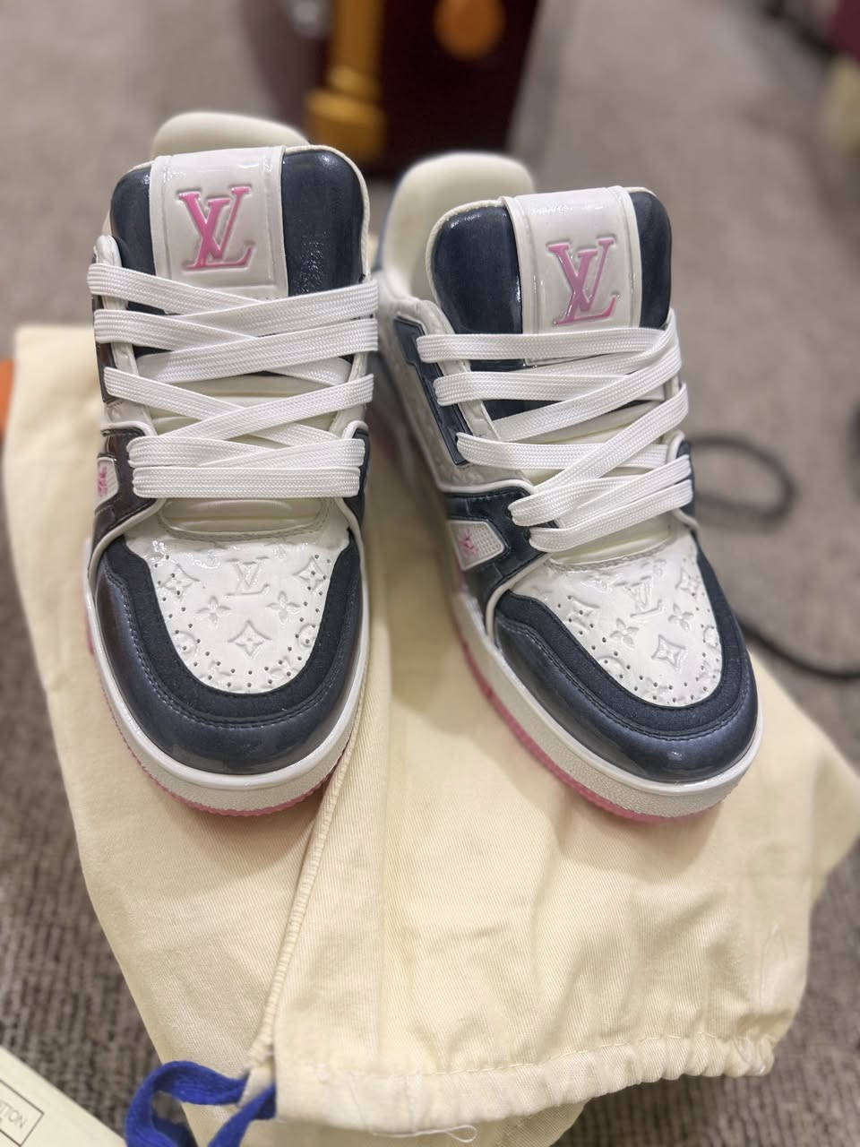 لوي رجالي ونسائي


**إذا كنت صاحب هذا الإعلان وتريد حذفه لأي سبب، رجاءا أرسل رسالة إلى الدعم الفني**