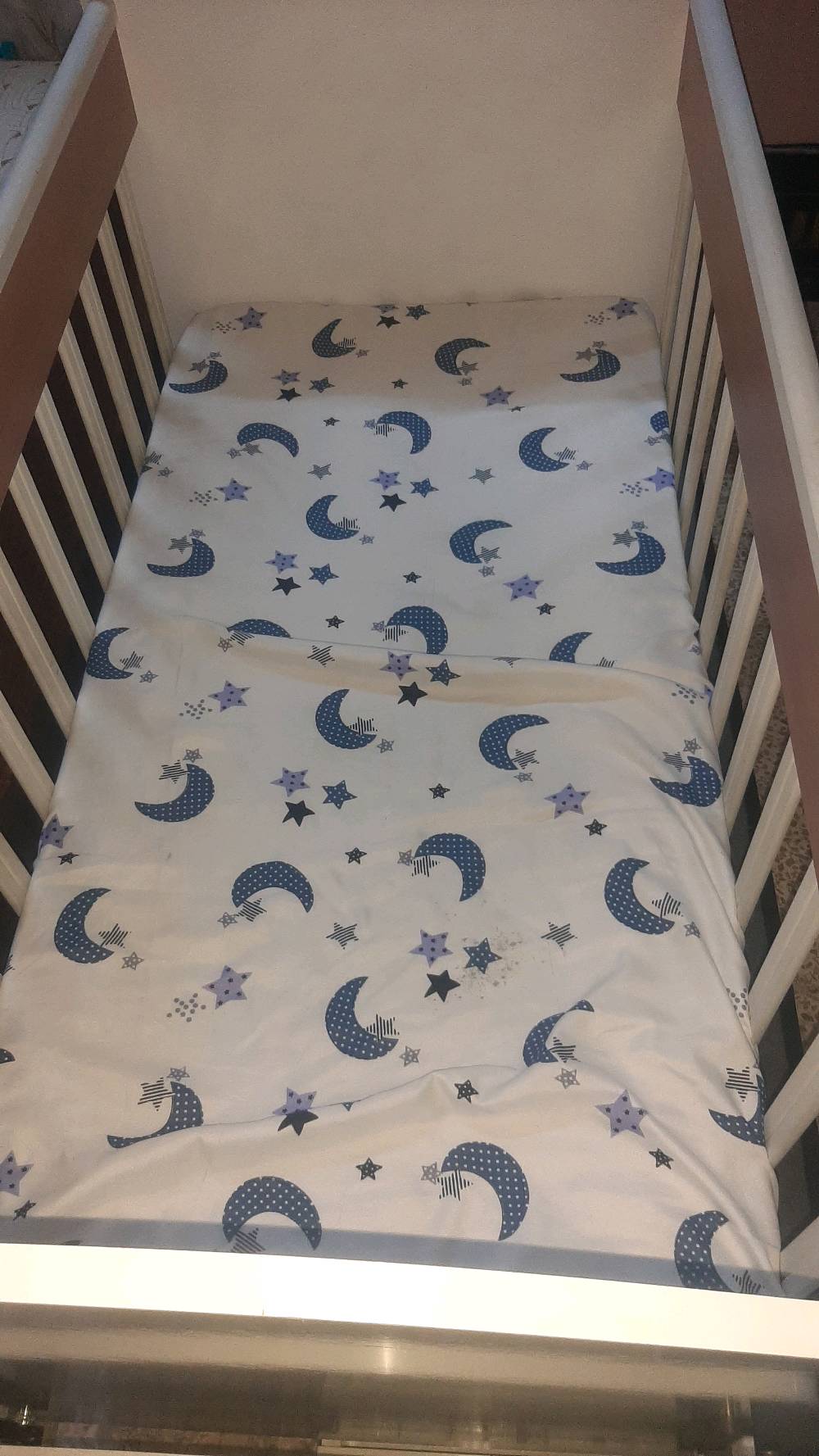 سرير بيبي  للبيع 

العنوان اربيل شاويس - دو سايد البازار 