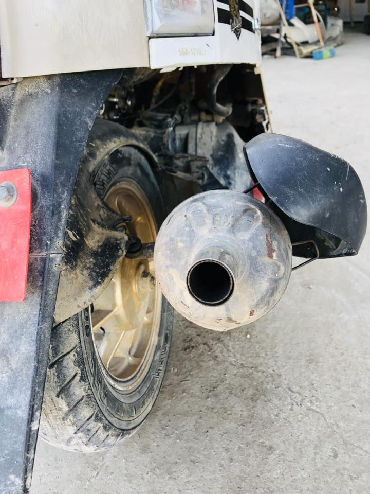 سلام عليكم بوليس للبيع 2009مال رمبه كلشي بيها بلاد السعر 400وبيها مجال ***********او مرواس
