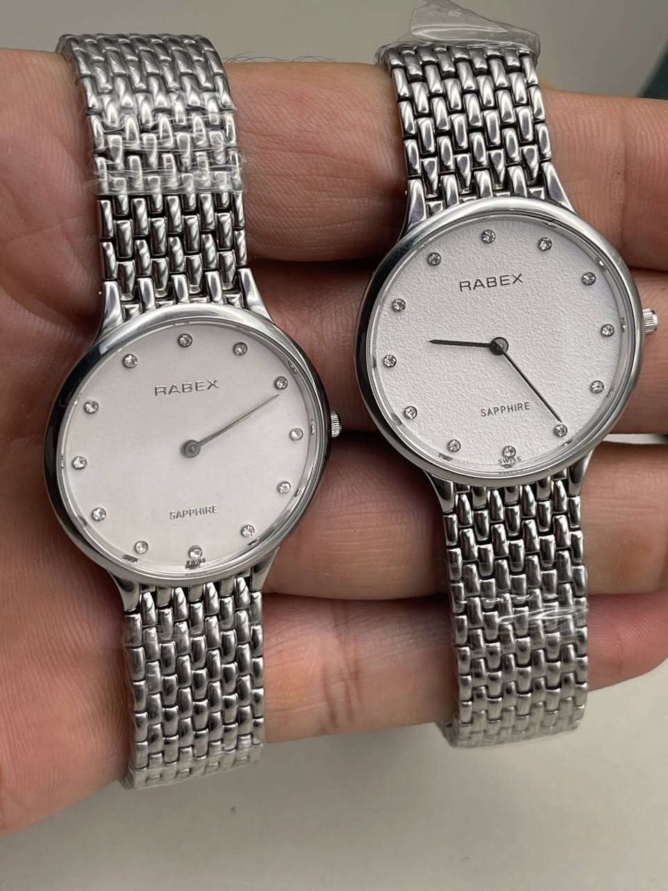 للبيع ثنينهن سوه 
الصنع : سويسرا 
القطر : 32
قفل فراشه
بعدهن بالچيس
ماكنه سويسري مُختم 
السعر : 100 ( سعر ثابت)


**إذا كنت صاحب هذا الإعلان وتريد حذفه لأي سبب، رجاءا أرسل رسالة إلى الدعم الفني**