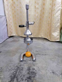 عصارة برتقال جديدة الشراي يتصل 07701040493