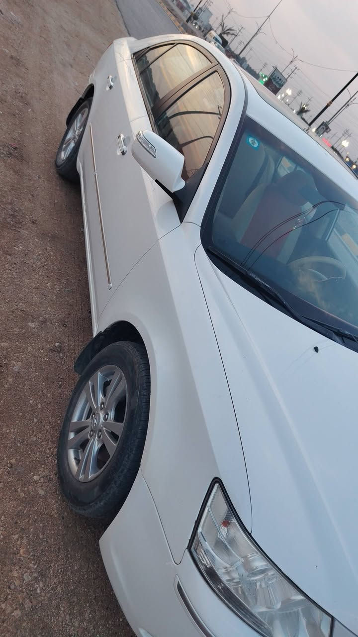 سلام عليكم
سوناتا مديل 2010خليجي
محرك 2400
قطرت صبغ ما بيه فقط الي مأشر بل جاملغ
الباقي مكفوله من دعاميه إلى  دعاميه عدا جاملغ الهلال
سياره باسمي رقم بغداد دولي
رقم صاحب سياره ***********
سعر سياره 160 ورقه
مكان سياره كربلاء
