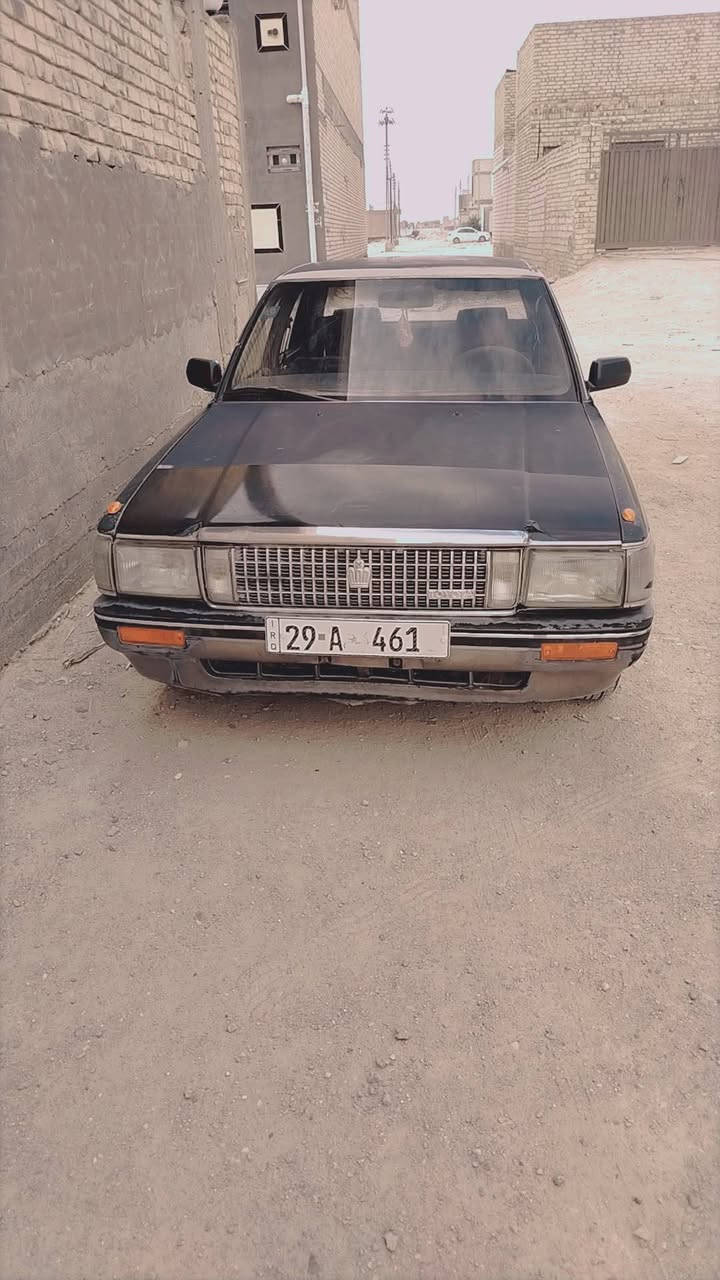 سيارة سوبر سيدان رقم مميز سنويه بأسمي ول30 تخم تاير جديد باتري جديد منضومه كامله بس نقص غاز السعر 32العنوان الديوانيه قضاء سومر مكينه وكير شرط حاويه المكينه ونجي ناعم /الرقم ***********
