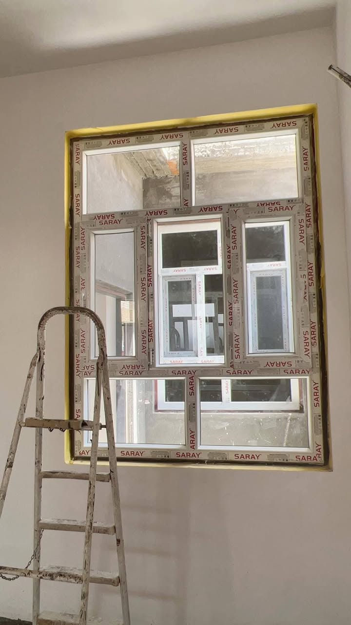🚪 باب PVC تركي 🔥
💰 بس 115 ألف ويشمل الشد داخل النجف
🪟 شبابيك PVC دبل جام + تور مانع ذباب
📏 المتر بـ 65 ألف فقط
📞 *********** – ***********
#أبواب #شبابيك #PVC #النجف #ديكور #عزل_صوتي #تركيب_أنيق
