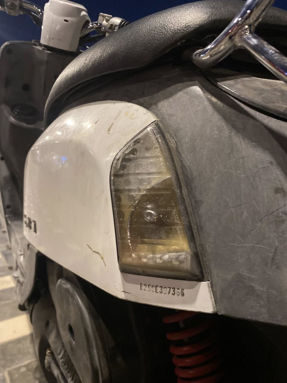 بوليس بلاديه نكره سلف مكينه ناعمه وياهه دمام صوته فول رايده ب٦٠٠بي مجال لشراي مكاني بغداد ***********
