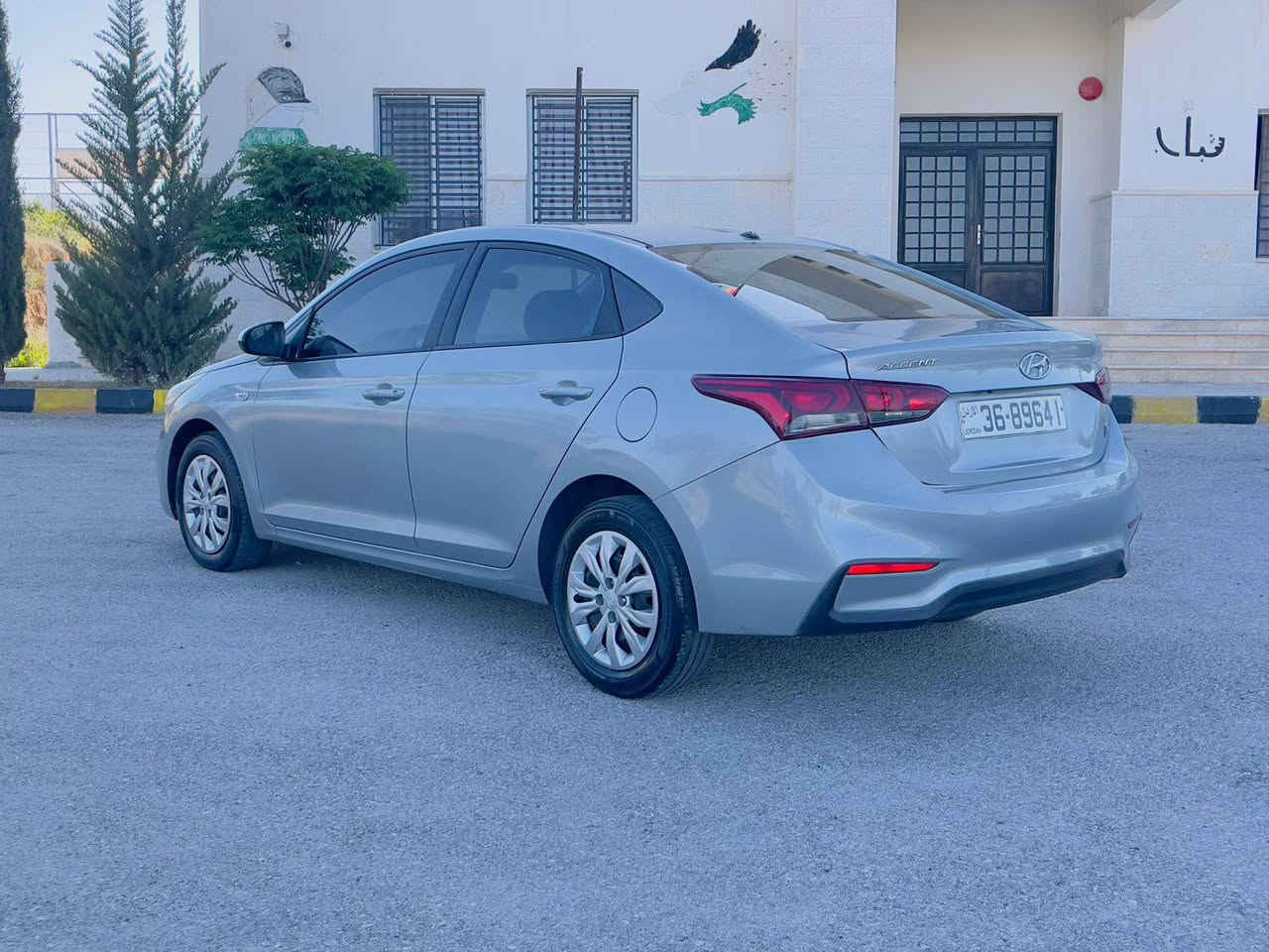 هيونداي اكسنت 2019 
بحالة الوكالة 

ماتور 16 قير اوتوماتيك تبترونك 6 غيارات

عداد 100 الف كيلو استعمال شخصي

فحص كامل (3جيد قصعة)

ترخيص لشهر2

السعر 9200  
قابل للتفاوض0777278388 عمان, محافظة عمان


**إذا كنت صاحب هذا الإعلان وتريد حذفه لأي سبب، رجاءا أرسل رسالة إلى الدعم الفني**