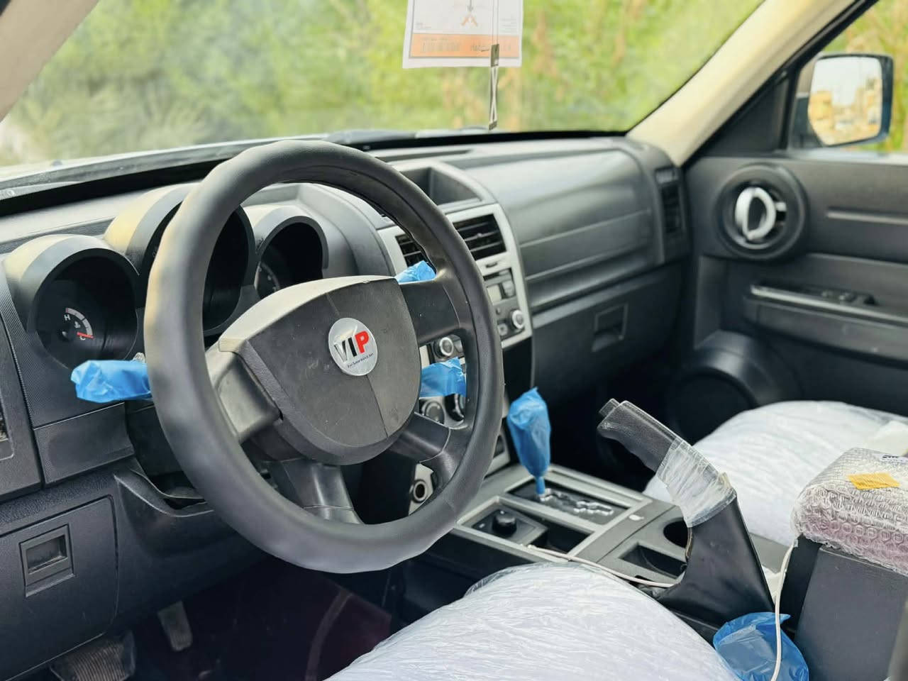 دوج نيترو 2008 فول جاهزه من كلشي رقم أربيل تحويل وكاله شرط كير محرك كهربائيات شرط سياره بدون حادث بيها كم قطعه رش فقط تحديد لون .شرط ارخص دوج سعر68 ومجال عنوان اربيل 
***********
***********
***********
دوج نيترو 2008 زور جوان بى ليدران كير توماتيك مه كينه 6بستن بلادي بى عه يب تاخم تايه ي نوى .سعرى خوار بازار 68ورقه و مجال شوين هه ولير بناو كردن وكاله به شه رت
