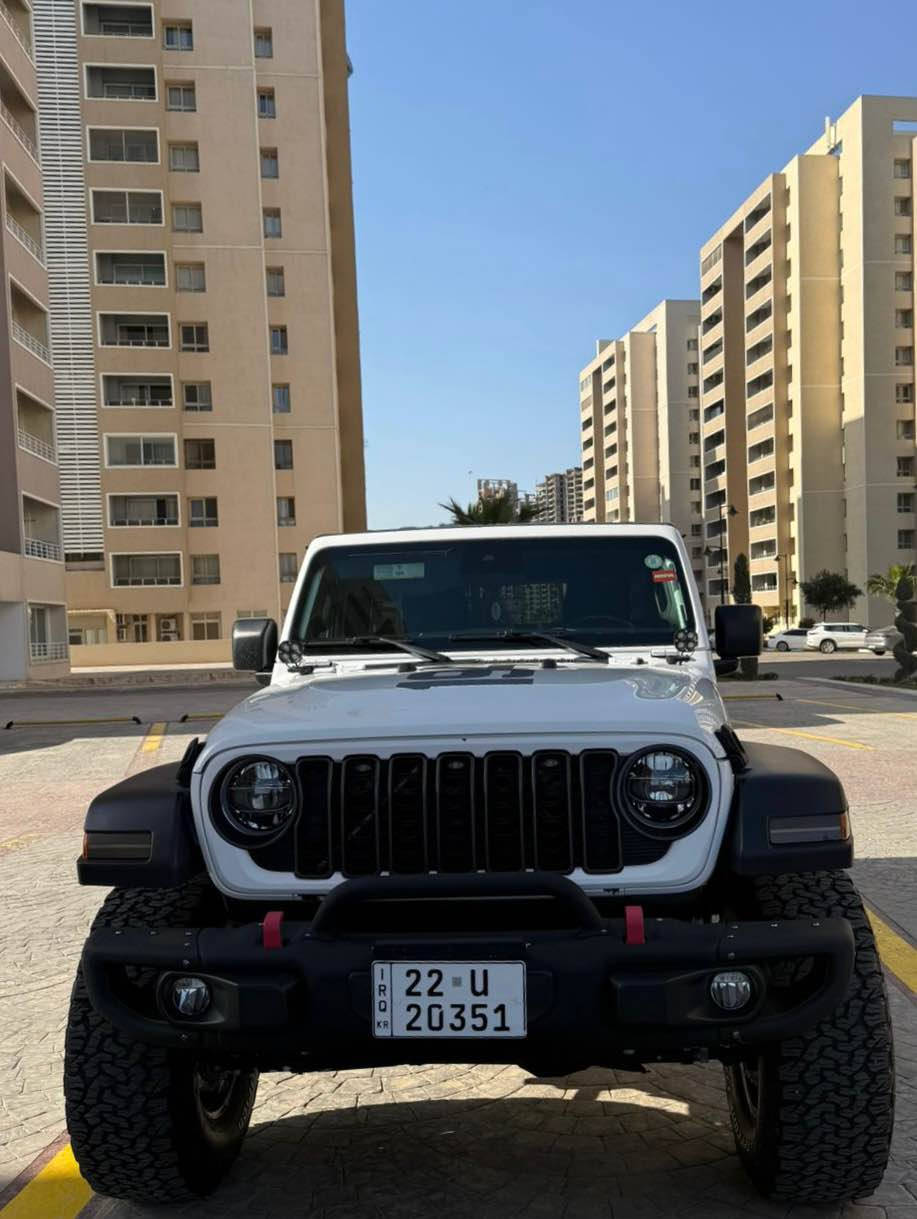Jeep Wrangler Sport 4Xe 2024 wait 2.0L 4

بێ سبوغ ، 
مەکینە V4,20 تۆڕبۆ 
ڕەقەم و سەنەوی نوێ 
ڕۆیشتن 20 میل 

☎️ : 0️⃣7️⃣5️⃣0️⃣4️⃣4️⃣0️⃣3️⃣9️⃣3️⃣3️⃣ أربيل, العراق
