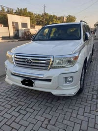 لاندكروز / بريم / 2012 / مكفولة سيارة مكاني بغداد الدورة  / باقي تفاصي...