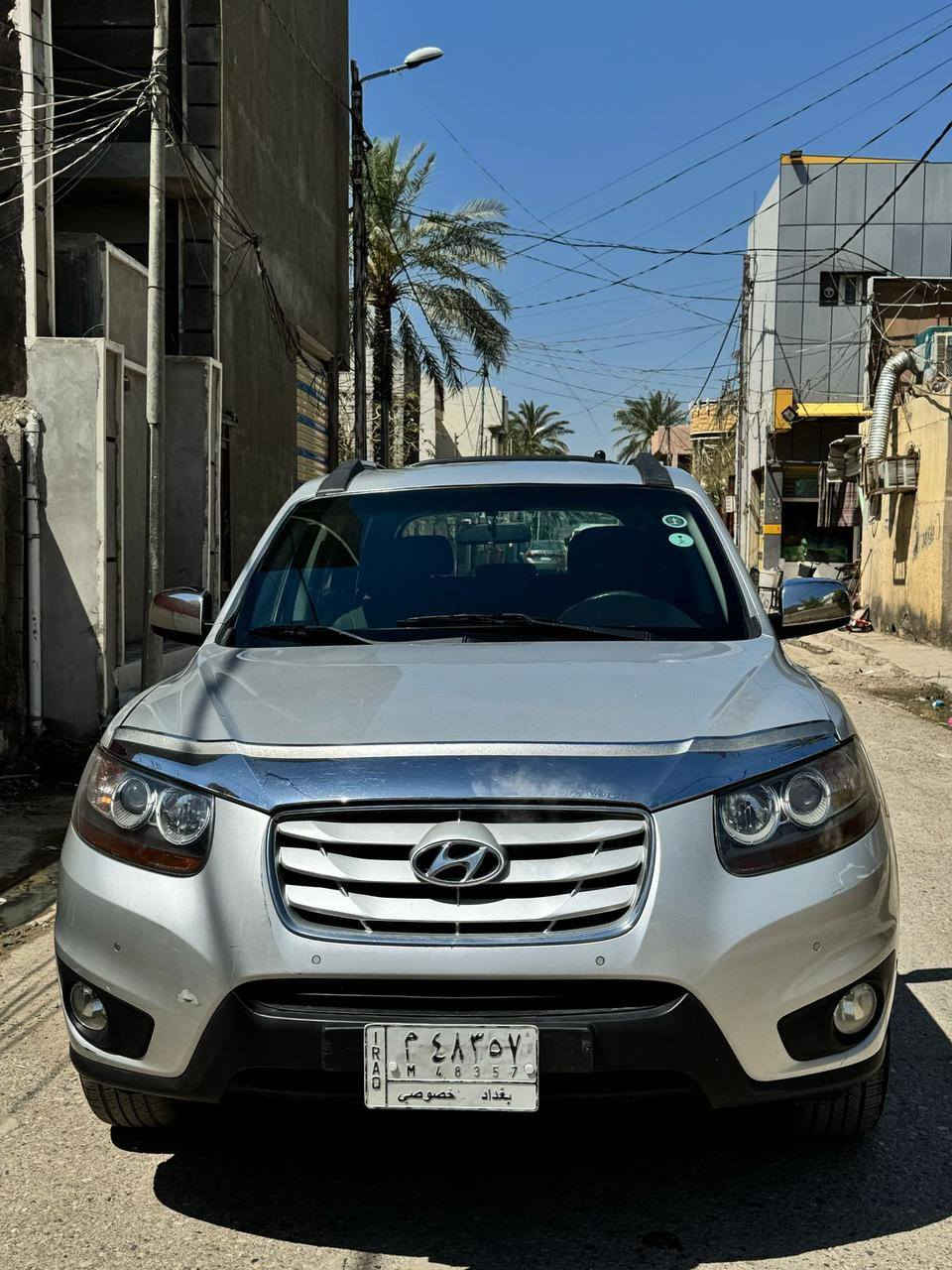 السلام عليكم سياره سنتافي موديل 2011  وارد امريكي مكينه كير مكفولات ضررها جاملغ امامي  سعرها 130وبيها مجال مكانها ديالى بعقوبة حي المعلمين  ***********
