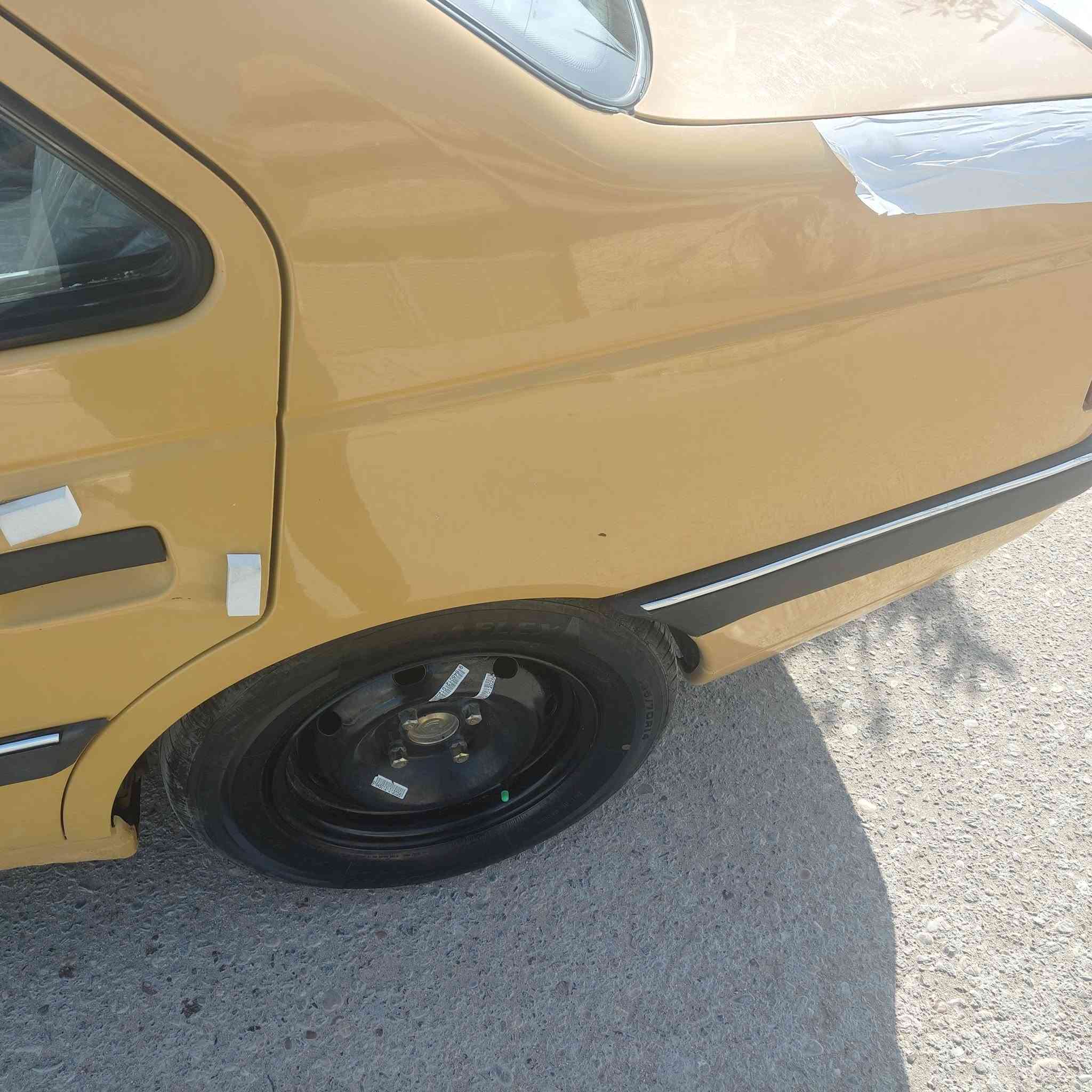 بيجو 405 2015
السيارة ماشيه 133 ما مشتغله تكسي
تبريد تدفئة جاهز
بدون ضربه ولا صبغ عدا شي قليل بلدوسه
صدر امامي خلفي جديد
مكينه كلج كير نظيفات جدا
كهربائيات على وضع الشركه
السياره كلش نظيفة 
بسمي تحويل مباشر شرط عقد مروري
هزه جديدة
سعرها 52 بيها مجال حك الجيه
مكاني الدورة 
الشراي يتصل ما متواجد على النت
***********
***********
