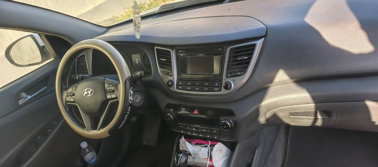 السلام عليكم توسان 2017 فول مواصفات بانوراما رادارات السيارة جاهزة صور السونار مرفق مع الصور مكان السيارة بغداد الحرية التواصل ***********
