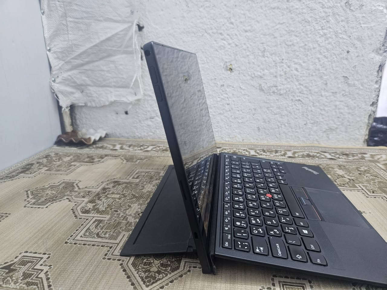 سلام عليكم
لابتوب سيرفس لينوفا منفصل عليه وندوز 10 موصفاته كور i5 جيل السابع رام 8 هارد 256 ssd حجم شاشه ١٢ فول نظافه وكفاله من اي عطله مع ضمان الشحن ملحقاته ماوس جنطه شاحنه مكاني البصرة  السعر ٢٥٠ الف تلفوني ***********
