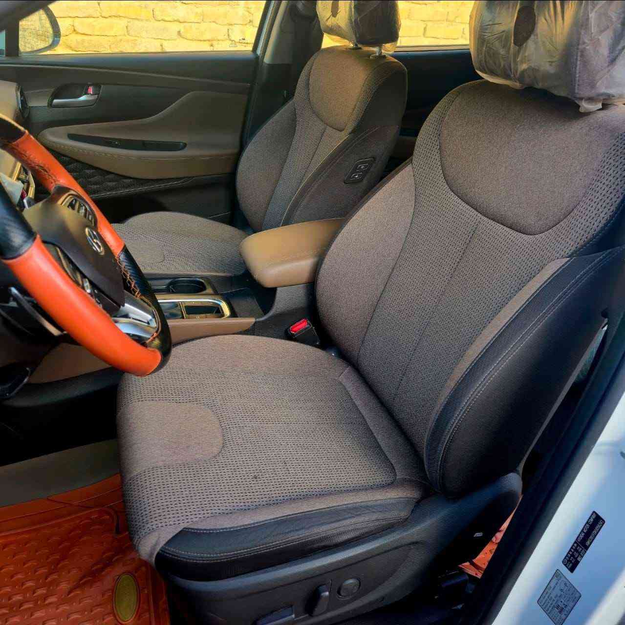 للبيع سنتافي 2019 خليجي
محرك 6v  سلندر 3500
كفاله عامه السياره 7راكب
سياره رقم بصره شرط التحويل
فول مواصفات ماعدا البانوراما
تشغيل بصمه
شاشه 
الجنطه فتح كهربائي
تحكم كشنات كهربائي
ثلاث قطع تبريد
كامرة دواره   (مع نظام تشغيل الكامره عند سير المركبة للمراقبه ) 
نضام ترحيب
حساسات
٤ انظمة قيادة مع نظام smart  
شاحن واير ليس  مع ٤ منافذ usb 
اشاير بالمري مع نظام ترحيب مجرد متقترب من السيارة
السياره ماشيه 160 الف كم 
السعر 215
 مكان السياره البصره
الاتصال *********** الزبير, البصرة
