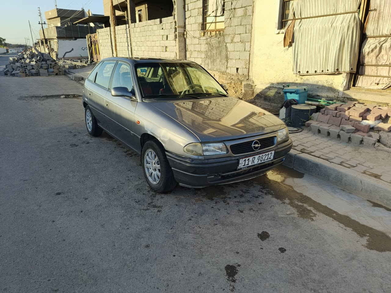اوبل استرا (١٩٩٥) للبيع رقم بغداد بسمي
كير و مكينة وكشر مكفولة سيارة جاهزة ما بيها نقص بدون ضربة
ملاحظة ( مصبوغة جمالية )
***********
