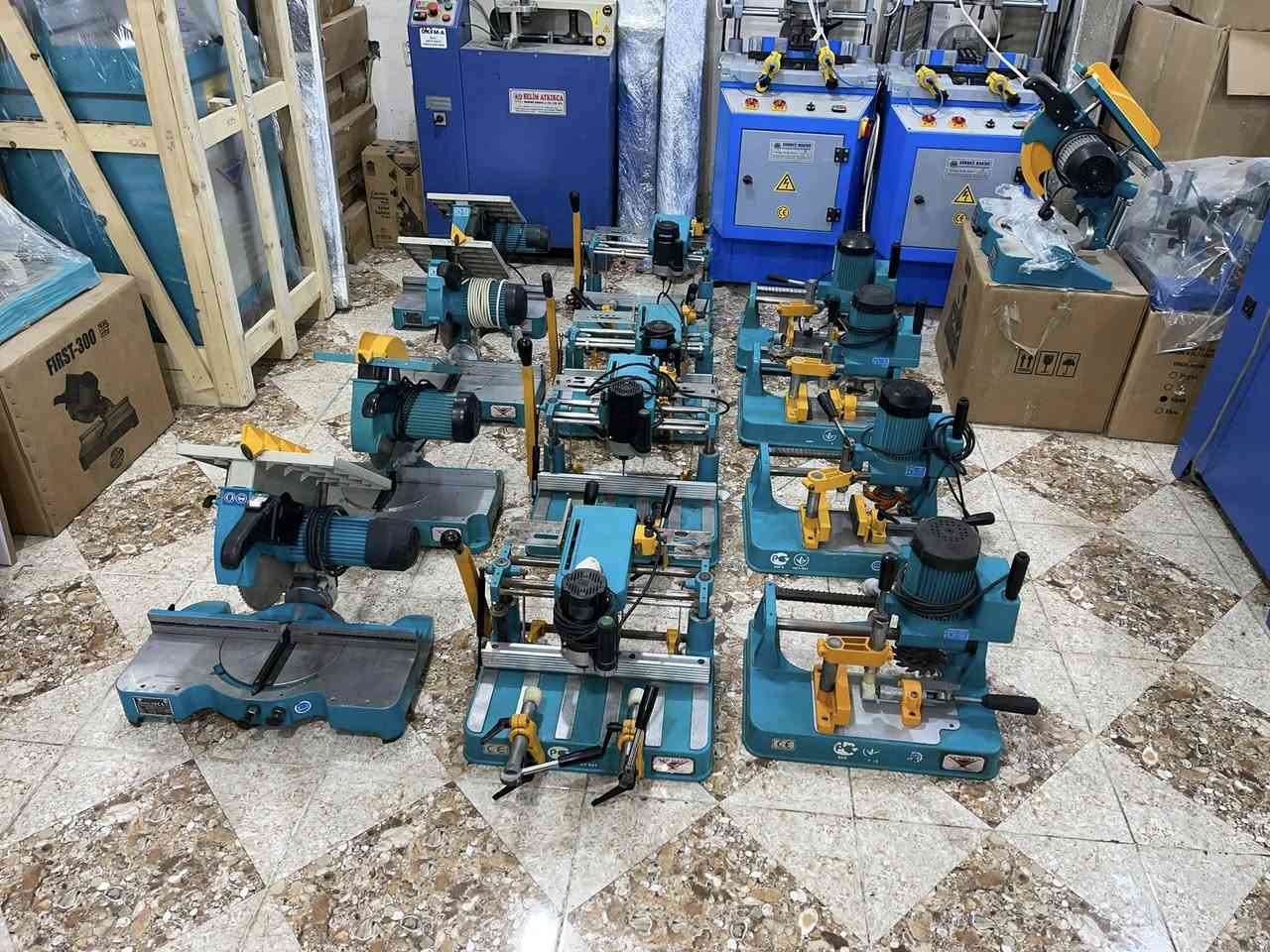 معامل المنيوم مستعمل نضيف كله يلماز ***********
