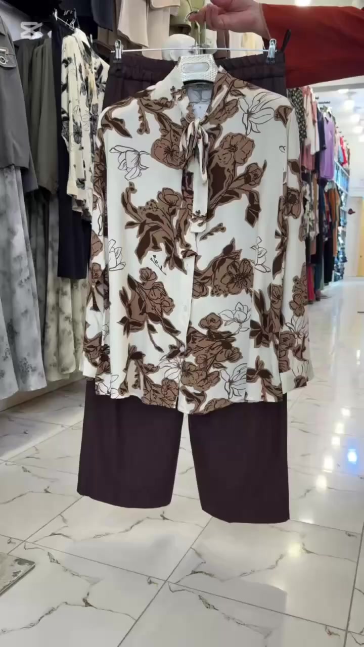 سوت نسائي قياسات(46-52)
***********
