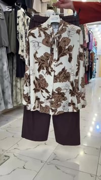 سوت نسائي قياسات(46-52) 07723584170