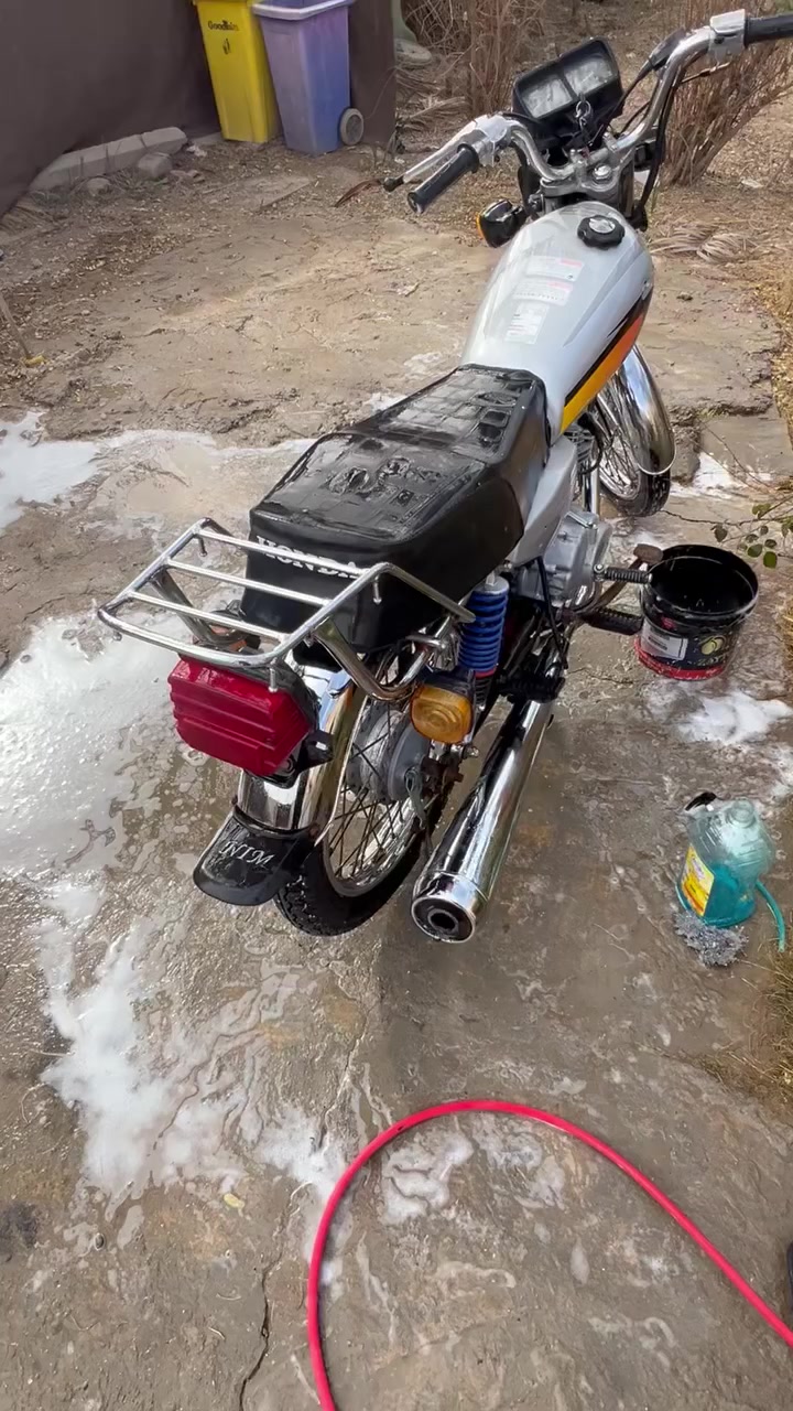 سلام عليكم دراجه اربعه كير نامه متياز محرك ٢٠٢٢مجفته من درجه الاوله كلشي بل محرك مفول بيه نهضه فول معدل فول دراجه أورق كلجات جدد دراجه معروضه (٥٠٠) وبيه مجال لل شراي مكاني دوانيه دغاره الي يريده متواجد


**إذا كنت صاحب هذا الإعلان وتريد حذفه لأي سبب، رجاءا أرسل رسالة إلى الدعم الفني**