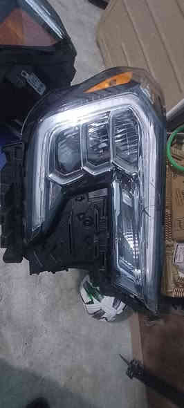 لايتات تيران 24 سعره200 الف ***********
