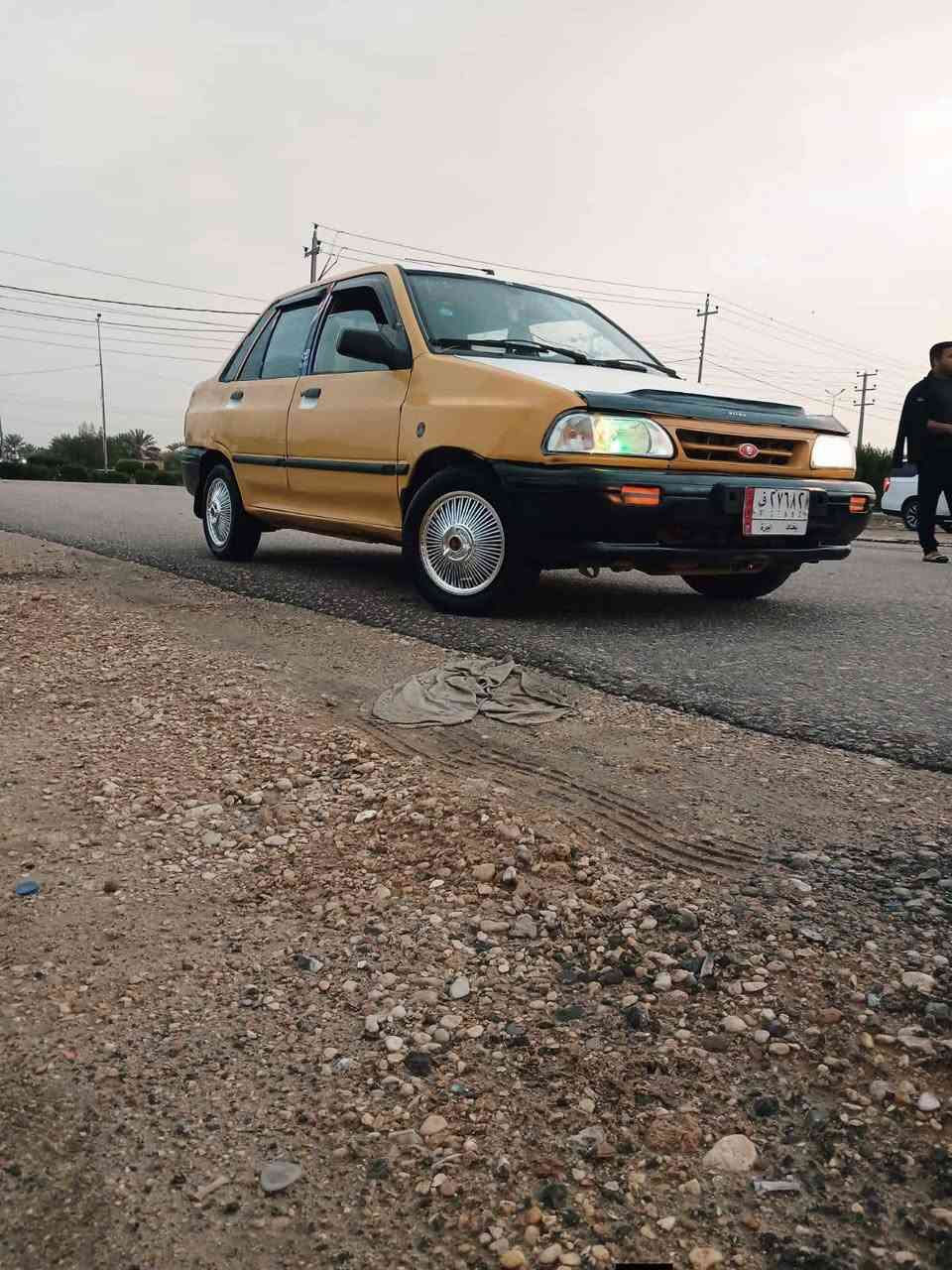 بيع سريع أسعر 👈👈(                 26                    )            اقرا المنشور قبل ما تخابر ))
يا الله ( سايبه ) موديل ( 2012 ) رقم ( بغداد  الماني) (سنويه بعدها مساقطه )
( تحويل مباشر )((مصفره هيئه وغرامات)) ( (مكينه برايد جديده شرط الشغل  نضيفة اوناعمة مابيهة بخار) (غرفتهة وبطاين البيبان كلش حلوات)
( كير  جديد شرط الشغل مال ابرايد👍 ) (دشبول نفخ )
 (  تخم تاير ) ( الحداديه جديده) ( ترايك وين ميعجبك )
أسعر👈👈(                   26           )مكاني     ///بغداد / المعامل العماري /// رقم الهاتف/((***********)
