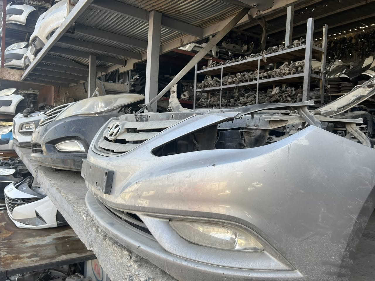 يوجد جميع قطع غيار سوناتا و ازيره 
شركة ماهر الحجار 
يوجد توصيل لجميع محافظات العراق 🚚 
العنوان الموصل صناعة وادي عكاب سيايدن ويلاد قندله ثالث فرع على يمين 
للتواصل: ***********……‭٠٧٧٤ ٤٤٣ ٣١٤٤‬
