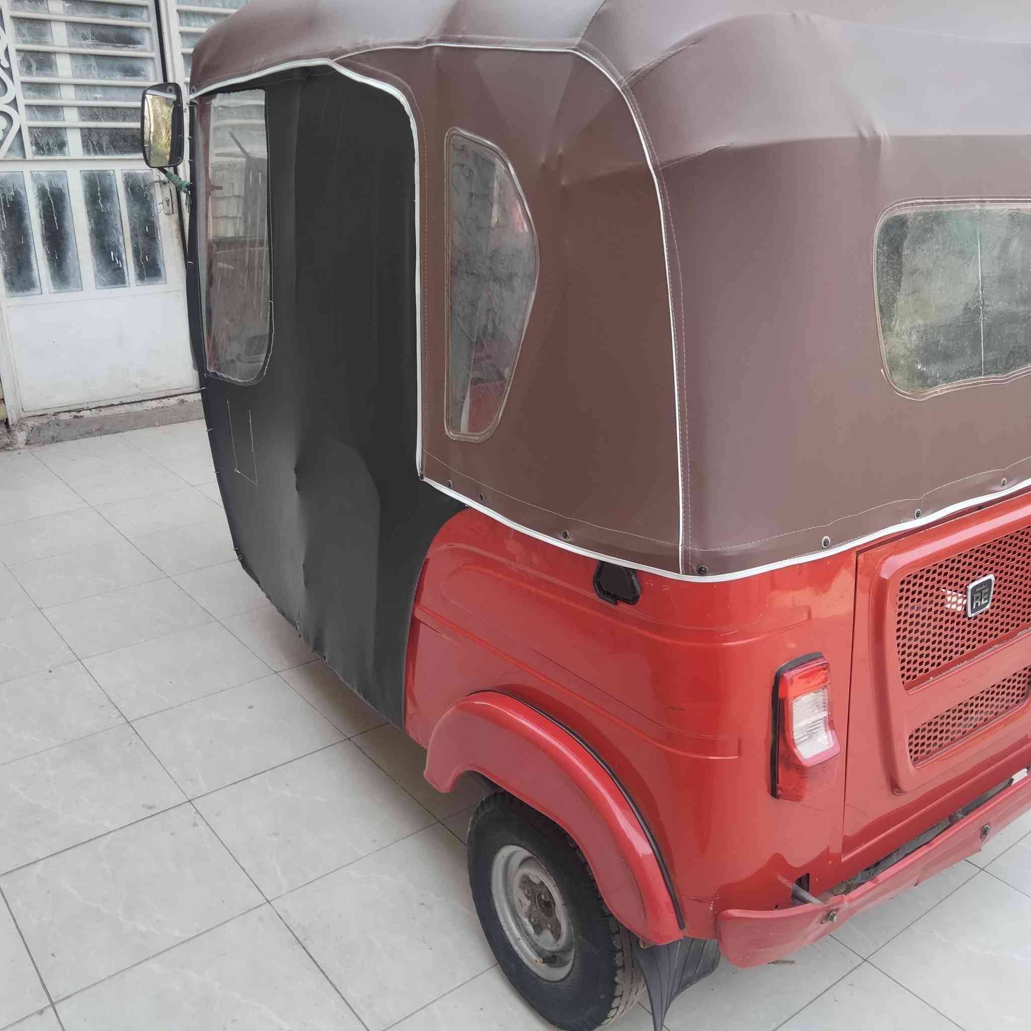 تكتك للبيع موديل ٢٢ التكتك جاهزه وخير من الله كبل للشارع  جاهزه مال بيت على ايدي  مرقمة اوبسمي رايدها ٩ وبيها مجال وتحويل ثاني يوم ***********
