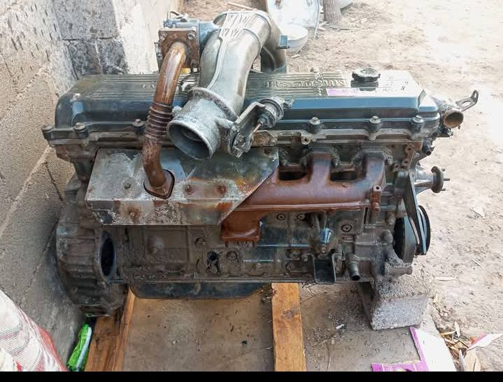 السلام عليكم مكينه فوسه كرستال ما تحصر وكب للبيع من عده السلف والداينمو والبم محور ميكانيكي /متواجد فقط واتساب ***********
