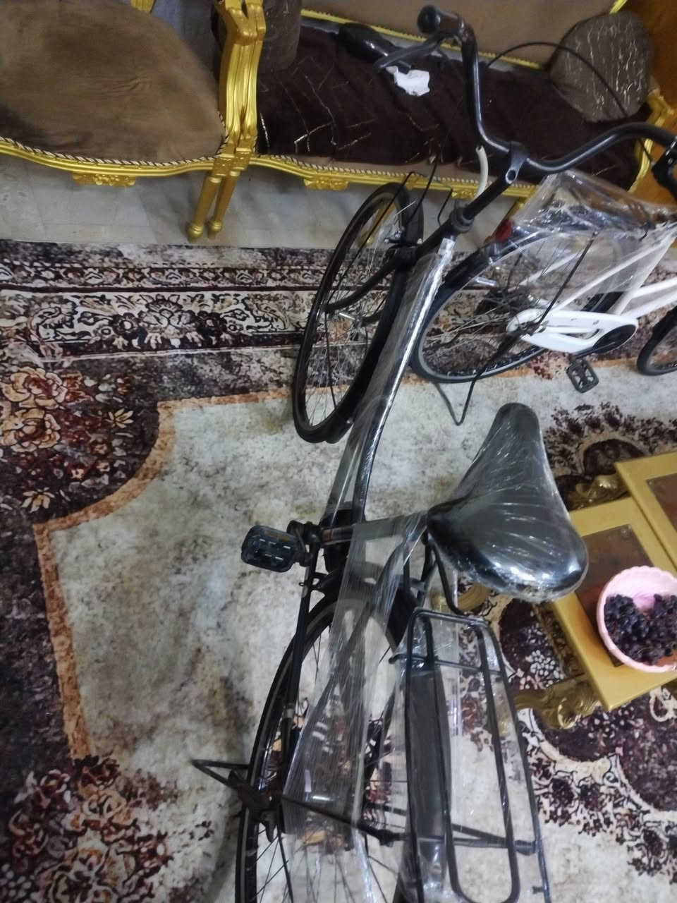 باسكل بطه لون 🖤 
ما عايز برغي
نضافته ٩٠ ٪ عنوان نجف ميلاد فاو مقابل مركز السلام شارع المستوصف سعره ٨٥ وبي مجال قليل حك الجيه


**إذا كنت صاحب هذا الإعلان وتريد حذفه لأي سبب، رجاءا أرسل رسالة إلى الدعم الفني**