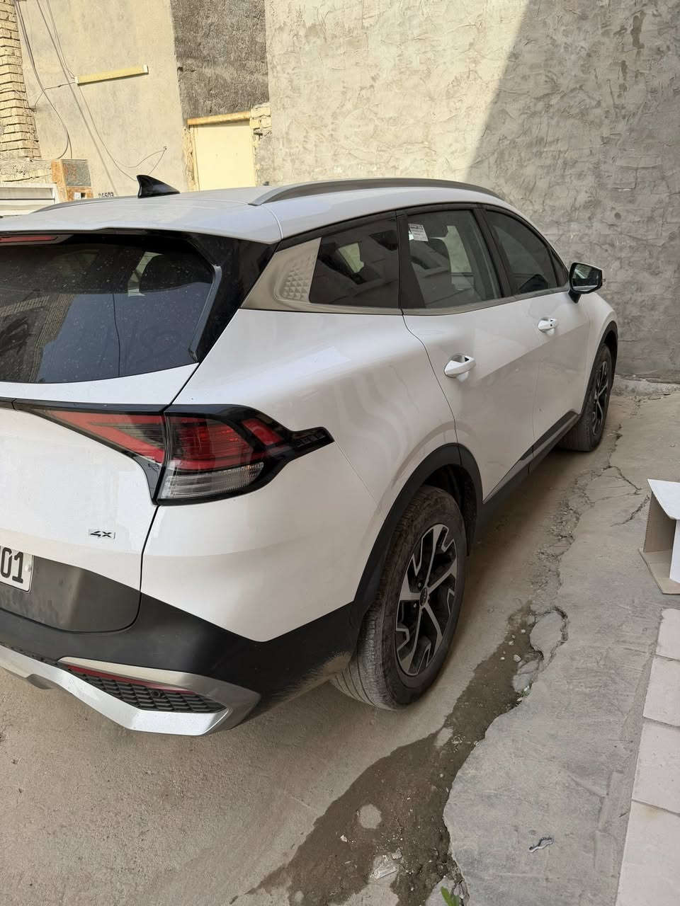 السلام عليكم اخوان سبورتج ٢٠٢٣ وارد أمريكي حادثها بنيد وجاملغ بارد ماشية ٣٠ رقم أربيل الجديد بسمي سيارة فول عدى الفتحه للاستفسار *********** سعرها ١٩ وبيها مجال مكاني بغداد الدورة
