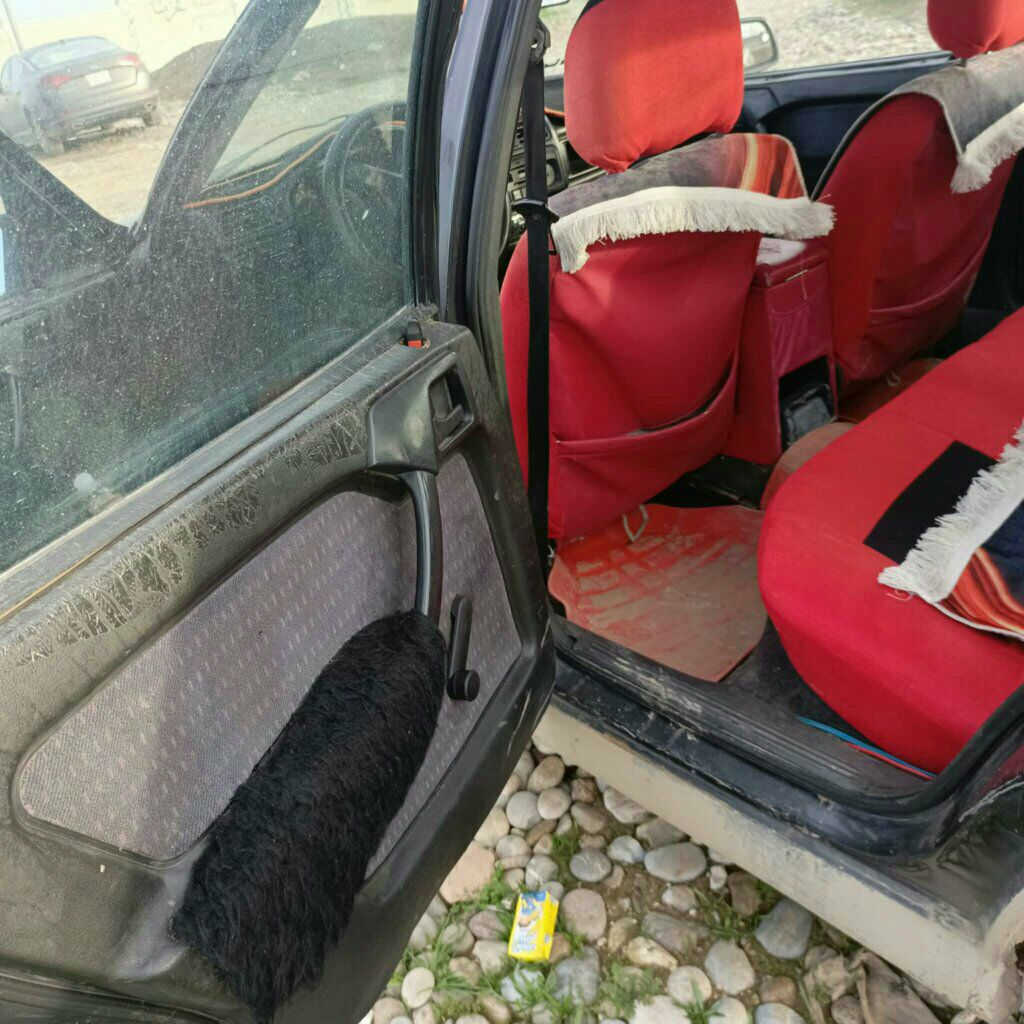 السلام عليكم 
السعر 46 ورقة وبيها مجال
للبيع سيارة فكترا كير اوتوماتيك حجم 20 كير ومحرك شرط بدون غرامة 
رقم اربيل مسطرة سنوية لي 2023 موديل 1992 
العنوان 
الموصل - ناحية زمار - حي زراعي 
السعر 46 ورقة وبيها مجال 
للأستفسار أكثر خاص


**إذا كنت صاحب هذا الإعلان وتريد حذفه لأي سبب، رجاءا أرسل رسالة إلى الدعم الفني**