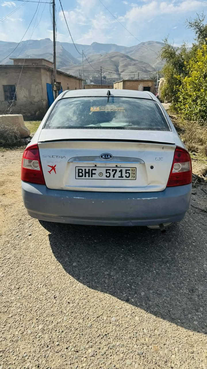 السلام عليكم
اسبكترا موديل 2009
بدون كص 
كير محرك شرط 
كهربائيات كلها شغاله
صدر نص عمر
تخم تاير جديد
شاشه 
باتري جديد 
تدفئه تبريد
الكشر شوف العين
يرهم مراوس حسب القناعه
مكاني بيجي
السعر 35وبيها مجال
***********
