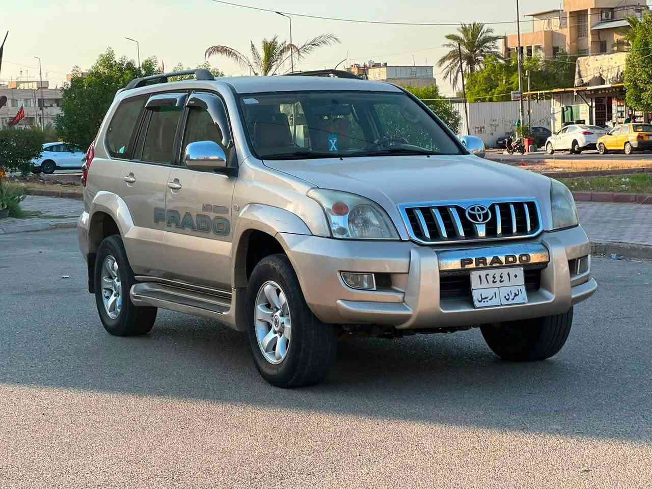 🚘 للبيع | برادو 2009 🚘
💰 سعر جداً مناسب 

✅ محرك 4 سلندر
✅ كير ومكينة وصدر نضيف جداً
✅ مكفولة من الصبغ والتبديل

🔹 المواصفات:
✨ شاشة
📷 كاميرا خلفية
🛞 فور ويل (4×4)
🛞 سبير تعليق
👨‍👩‍👧‍👦 7 راكب
❄️ تبريد 3 قطع

✅ رقم أربيل تحويل او وكاله بشرط 
📍 الموقع: بغداد زيونه 

السعر:- 134 وبي مجال بسيط 

📞 للاستفسار:
☎️ ***********
☎️ ***********
