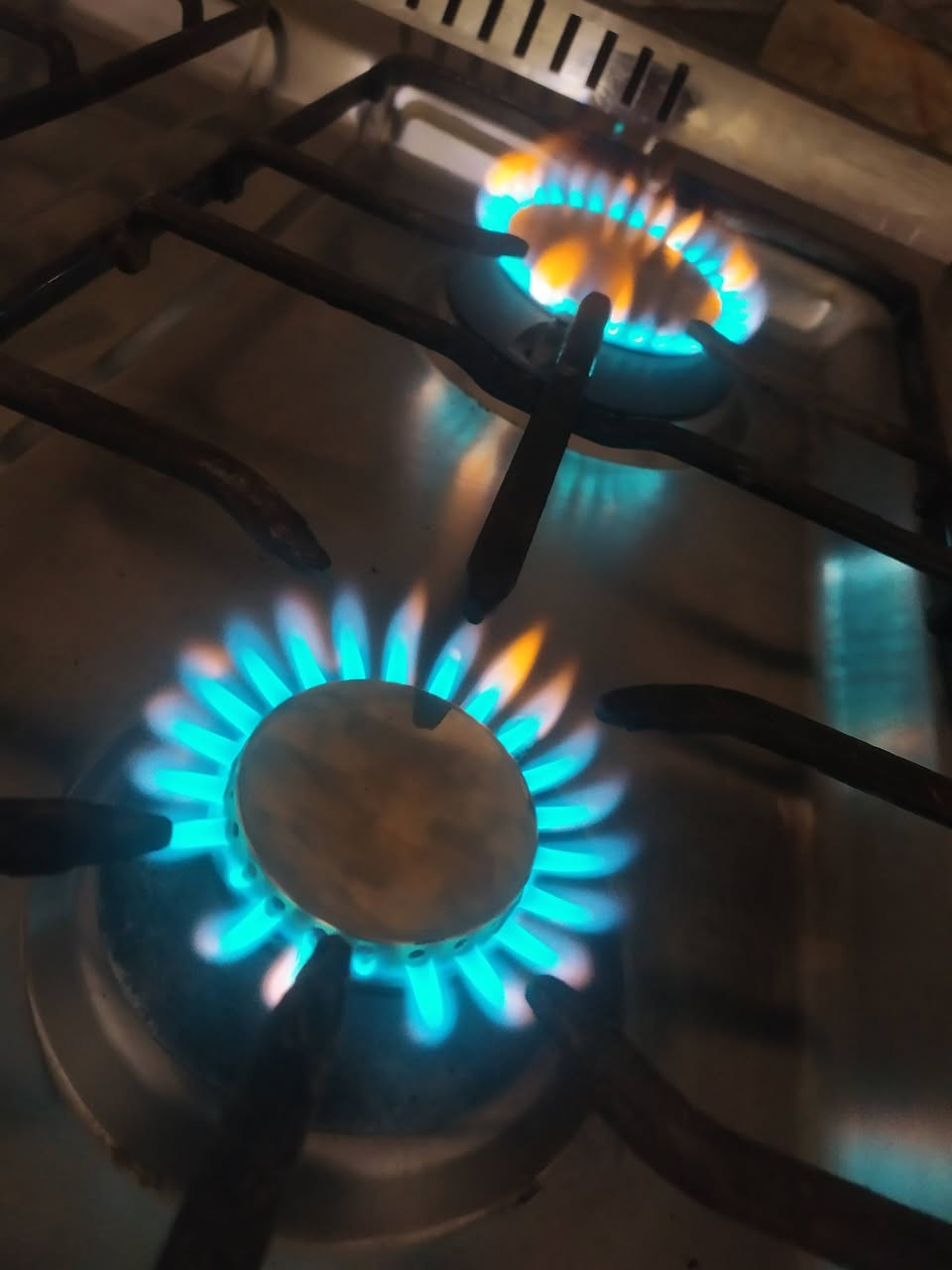 طباخ يونيفرسال مصري الاصلي نظيف جدا ناره زركه وقويه 
سعره 190 يوجد توصيل


**إذا كنت صاحب هذا الإعلان وتريد حذفه لأي سبب، رجاءا أرسل رسالة إلى الدعم الفني**