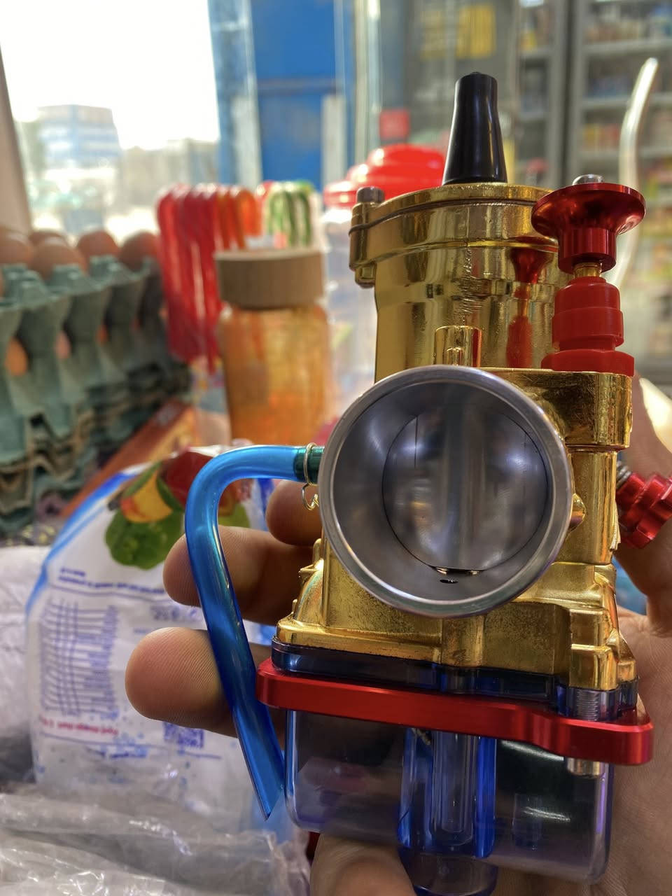 سلام عليكم كابريته قفاز حجم 34 مستعمله شهر واحد شلعه ومعدل صلوات حلو بيها جنت شادها على سكنس فحل قيم وأخذها جماعت ال25 لا تطبلي ووايرها وياها


**إذا كنت صاحب هذا الإعلان وتريد حذفه لأي سبب، رجاءا أرسل رسالة إلى الدعم الفني**