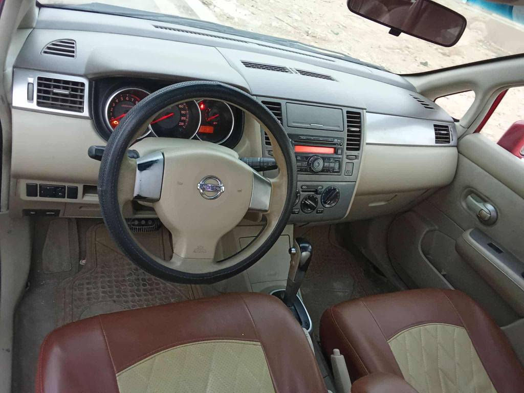 نیسان تیدە 2008 تۆماتیک چوارجام کارەبایی بۆفرۆشتن سەبارەت بەگێڕو مەکینەو تەبریدی ساردو گەرم و حەدادی هەمووی بەشەرت بێ مەسرەف سەبارەت بە بۆیاغ چوار پارچەو یەک پەڵە لەسەر ساغە بەبێ لێدران کاڵبونەوەی نیە دوو ڕەنگ نیە وەکو وێنەکان جوانە سعری 78 وەرەقەو مەجال *********** أربيل, العراق
