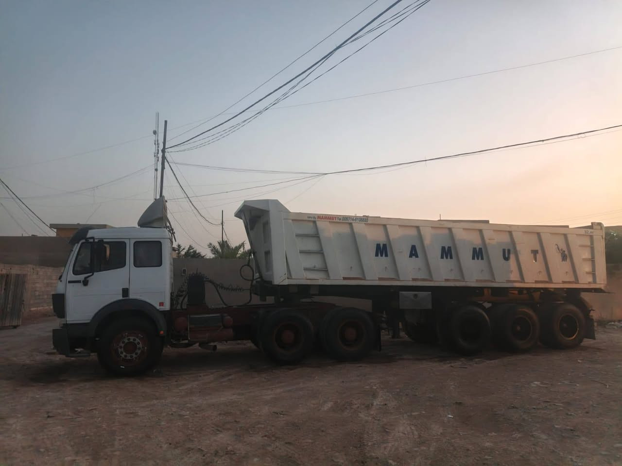 للبيع سياره سكس البي كرواتي موديل ٩٢،قماره بدون صبغ شاصي مكفول محرك ٣٨ كير ١٥٥كهربايي
بدي 31 مترــــــــــــ التصال ***********
