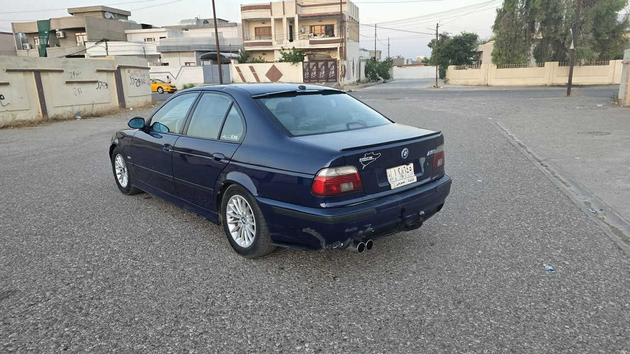 السلام عليكم بي ام دبليو بومه موديل 1998 محدثه 2002 حجم 528 بلادي مكينه وكير بشرط تبريد ثلج 🥶 رقم كركوك الماني سنويه عاج شرط الوكاله قرار 48 يعني مطلوبه كمرك سياره جاهزه مابيهه كل نقص فقط البونيد بي رصعات للبيع او مراوس حسب القناعه السعر 53 وبيهه مجال بسيط 
العنوان كركوك
رقم الهاتف ***********
