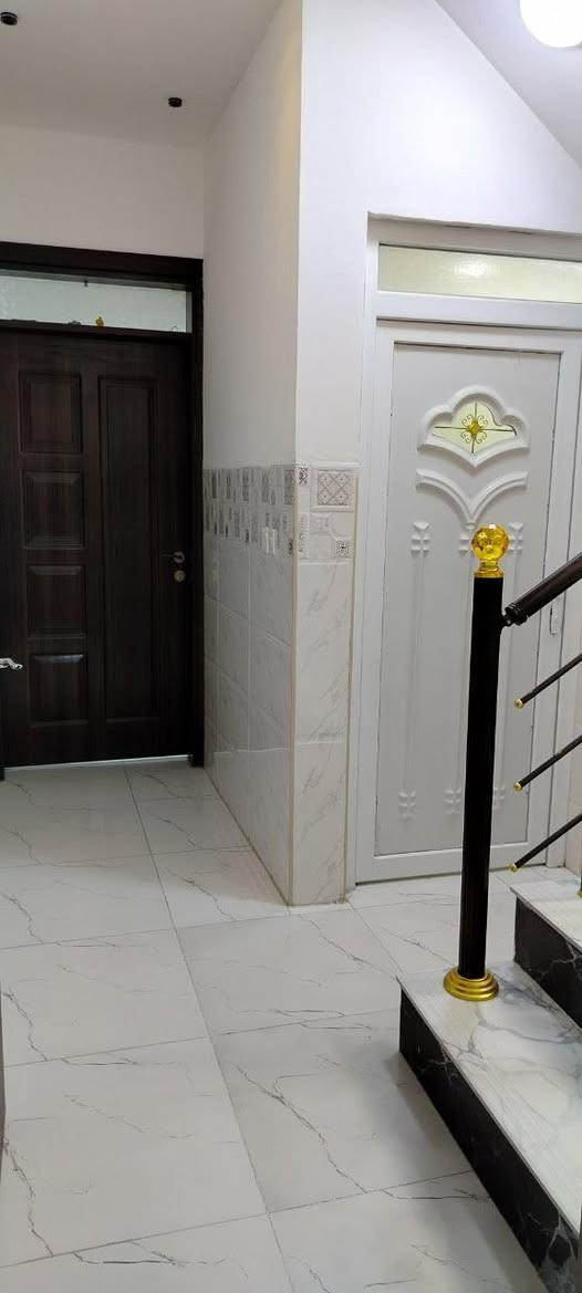 🔥🔥للبيع 🔥🔥

دار في حي السكر نهاية شارع الخنساء 🏠

شروق 🌅 تام شارع ١٥  موقع مميز 👌

طابقين ط الاول غرفه نوم 😴 هول استقبال ✅

مطبخ وصحيات 🌍

ط ثاني عرفتين نوم 😴 هول وصحيات 🔴

السعر خاص 💵

للاتصال ☎️

*********** 📞

*********** 📞

🔥🔥مكتب ياسر الحمداني لتجارة العقارات 🔥🔥

✅ملاحظة يكون الاتصال من ١٢ ظهرا الى ٩ مساء ✅

🫵🏻🫵🏻تابع الصفحة ليصلك كل جديد👍👍
