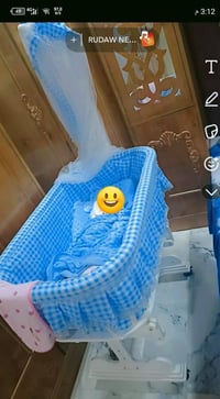 مستخدم قليل • هزاز